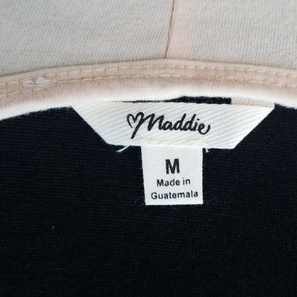 Maddie Blouce - Picture 3 of 7